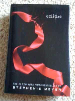 Eclipse  by Stephanie Meyer